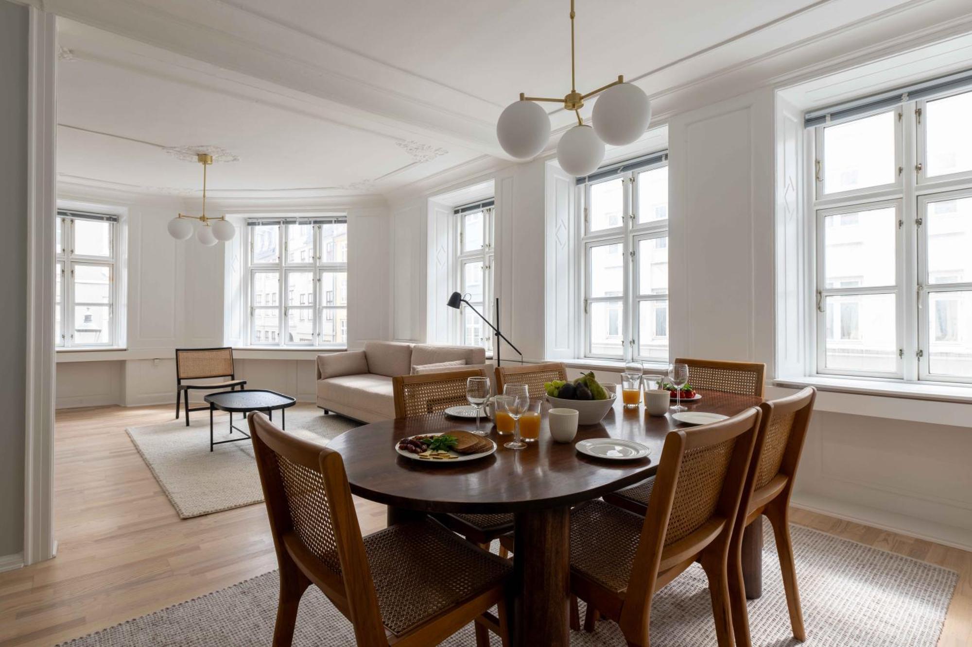 Spacious Tivoli Gardens Apartment W 3 Bedrooms Copenhagen Luaran gambar